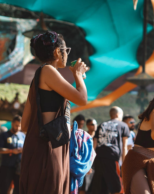 Macacão Pachamama - Marrom com Bolso Étnico