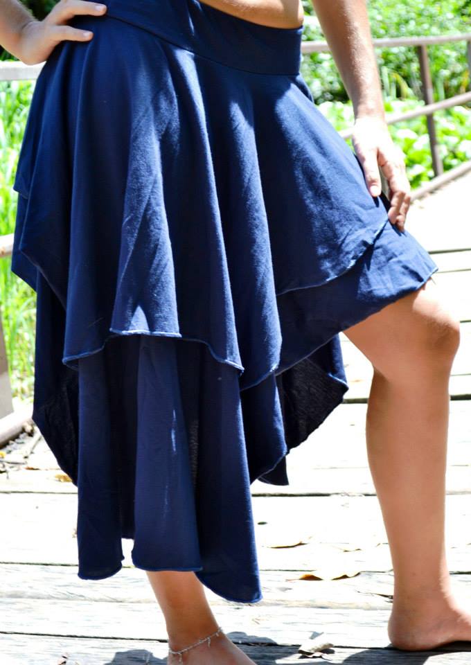 Saia Cigana de Pontas Azul Escuro