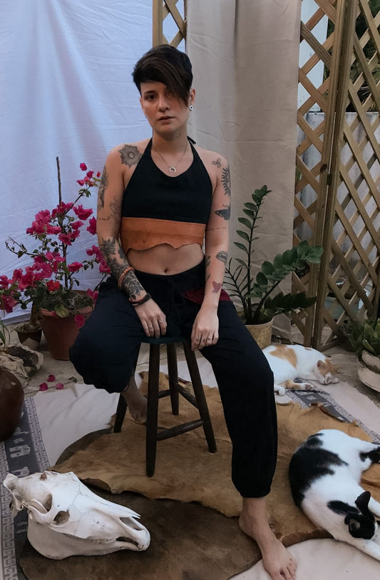 Calça Hindu com Cartucheira - Preta com Vinho