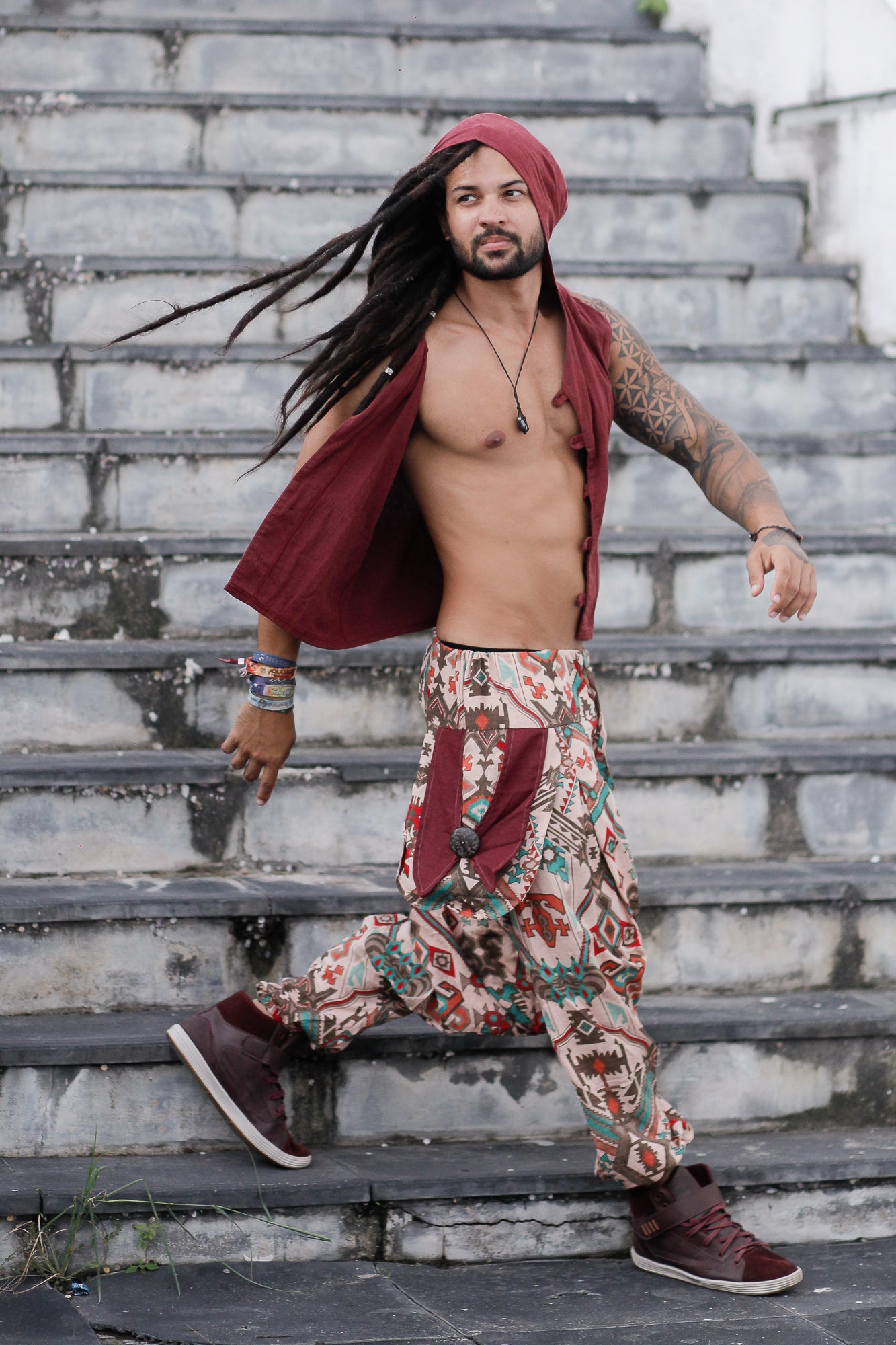 Colete Samurai em Linho Vinho