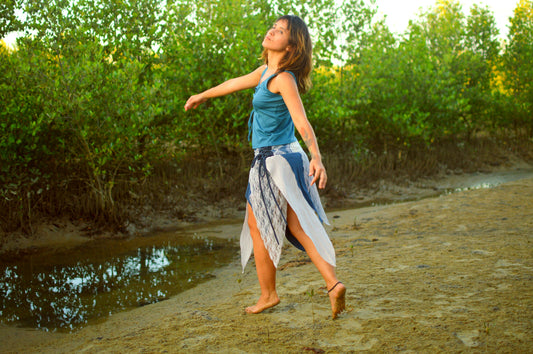 Cropped Pachamama Longo - Algodão Azul Petróleo