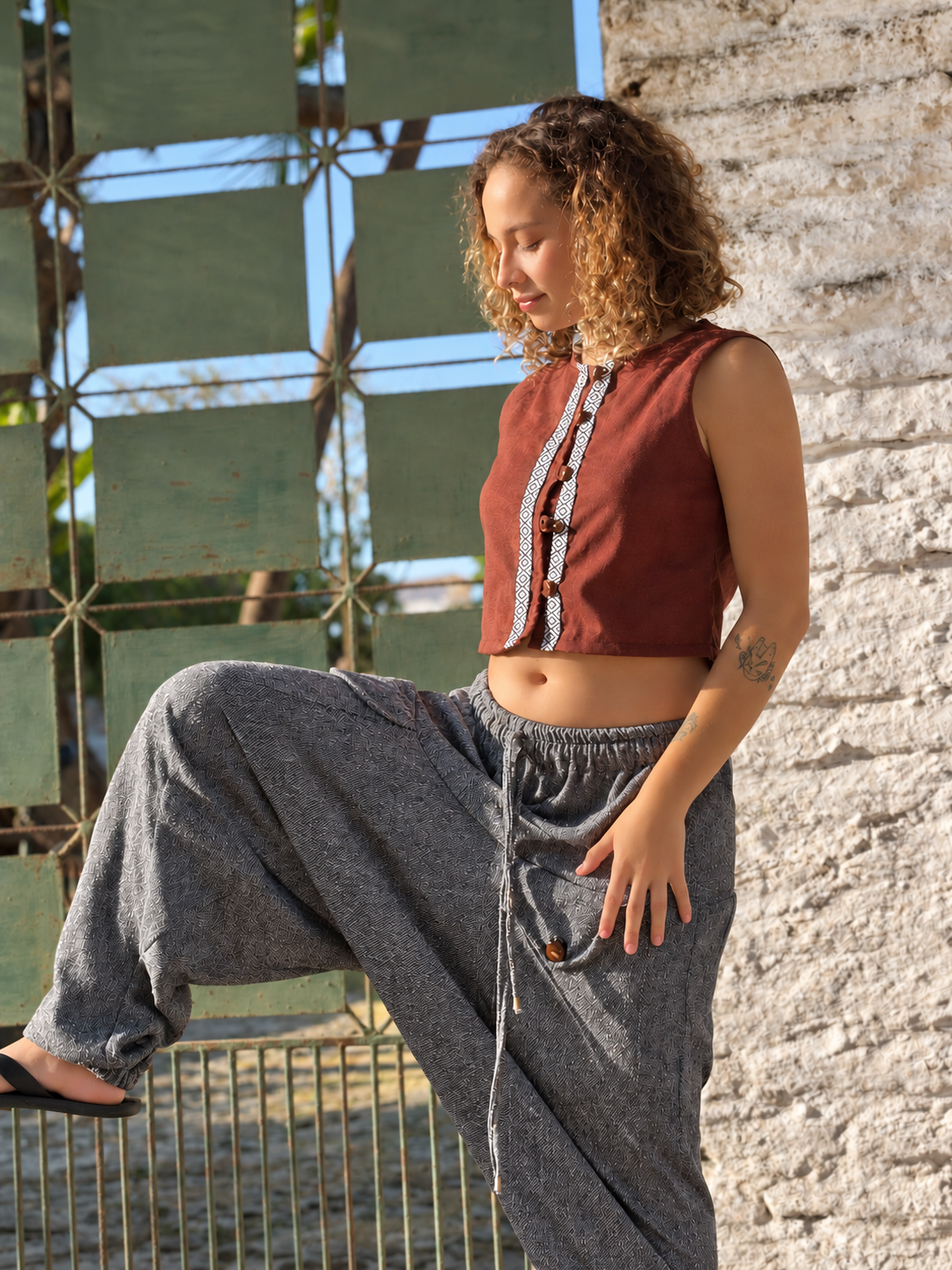 Cropped Electra - Linho Marrom