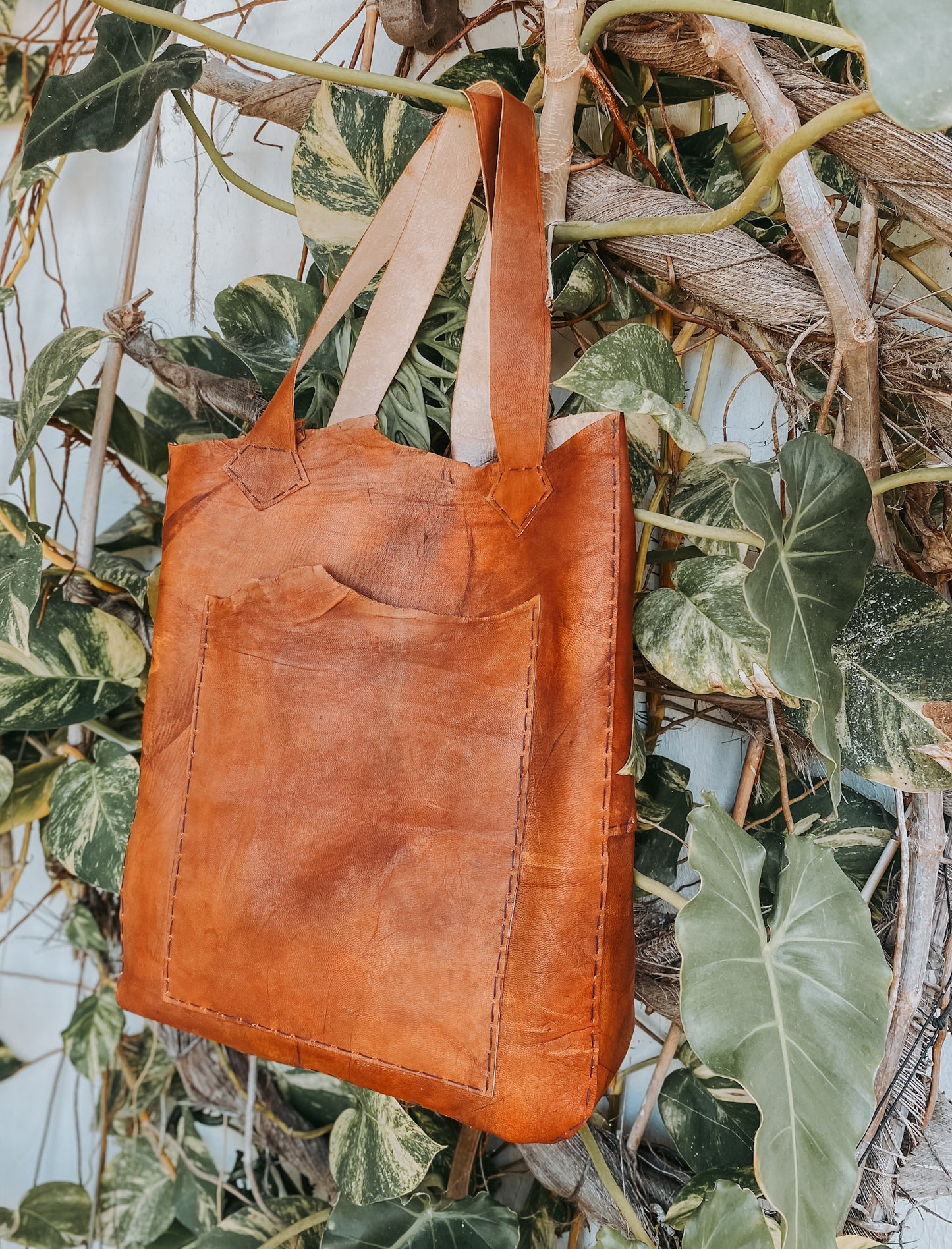 Leather Bag with Fur - Personalized Pockets