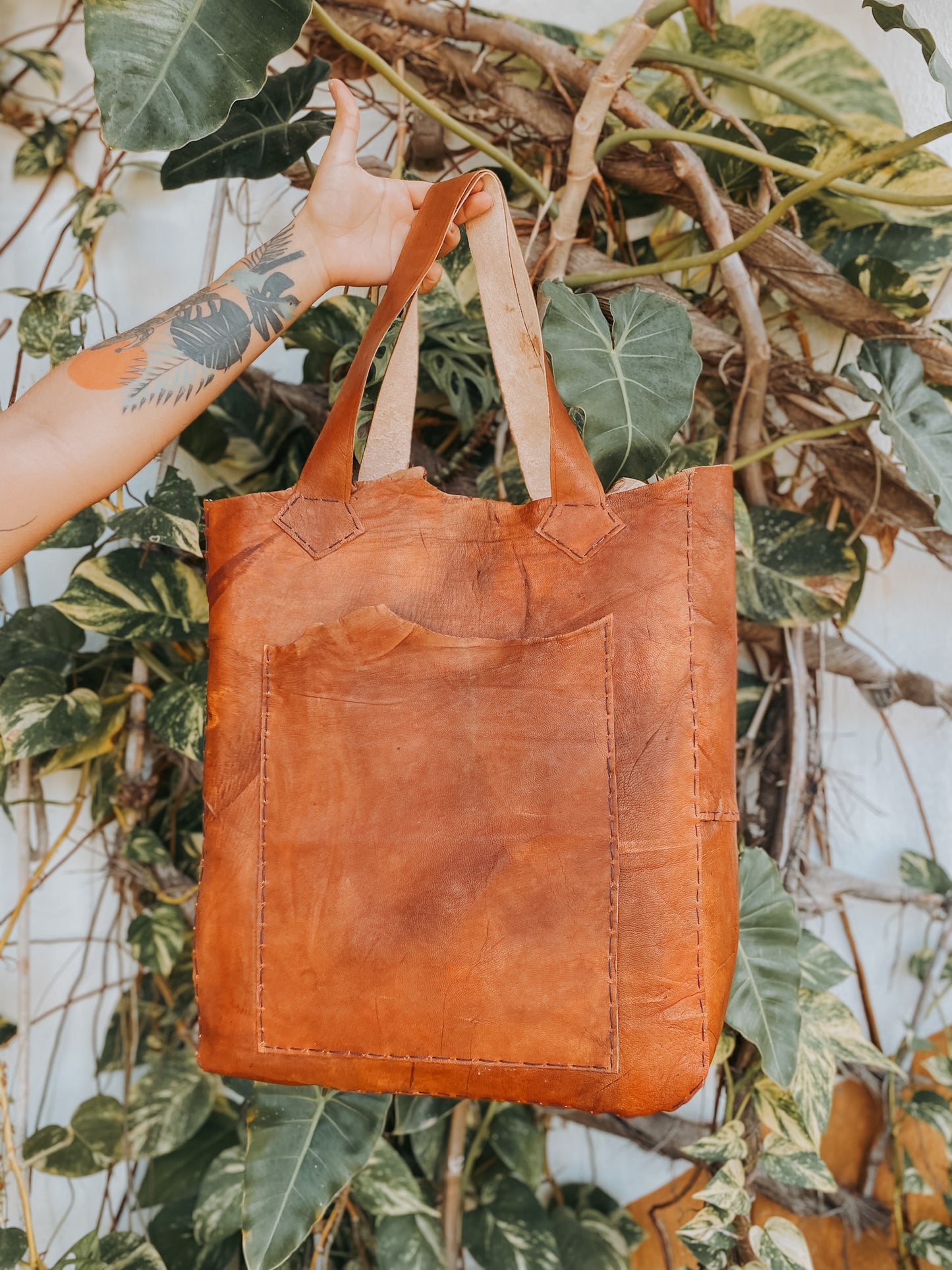 Leather Bag with Fur - Personalized Pockets