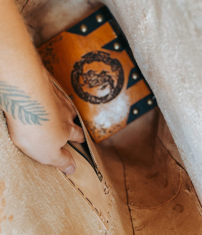 Leather Bag with Fur - Personalized Pockets