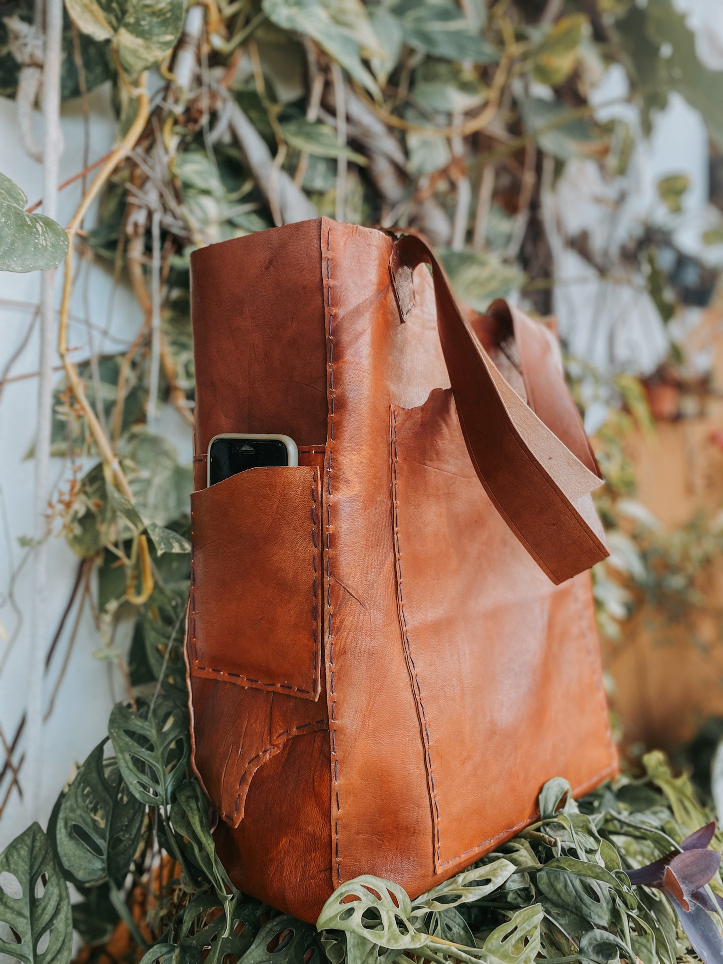 Leather Bag with Fur - Personalized Pockets