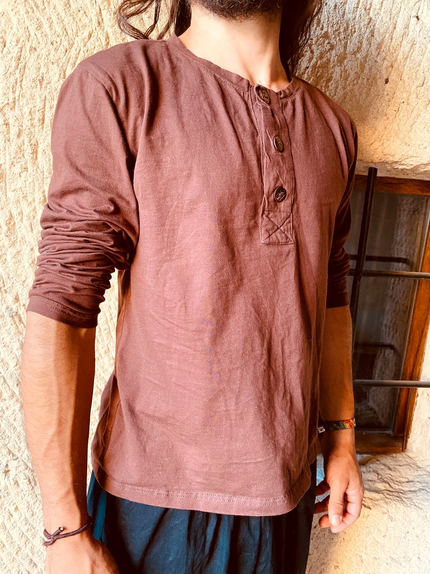 Camisa Goa com Mangas - Marrom