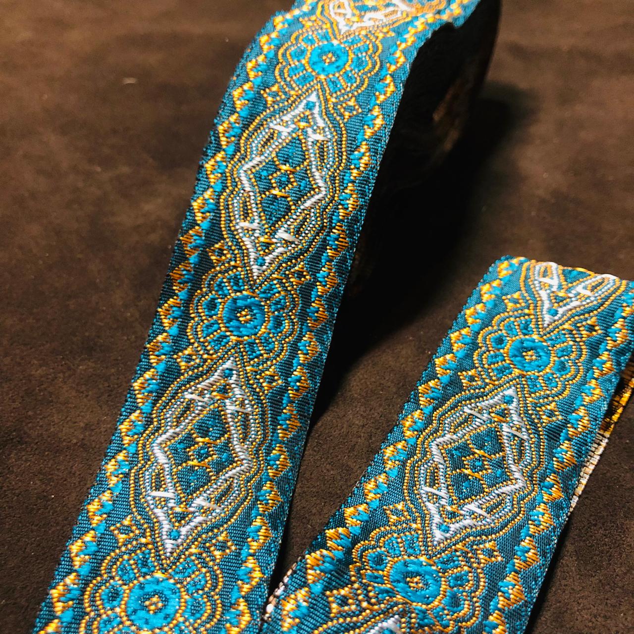 Bata Pachamama - Turkish ribbon {Assemble your piece}