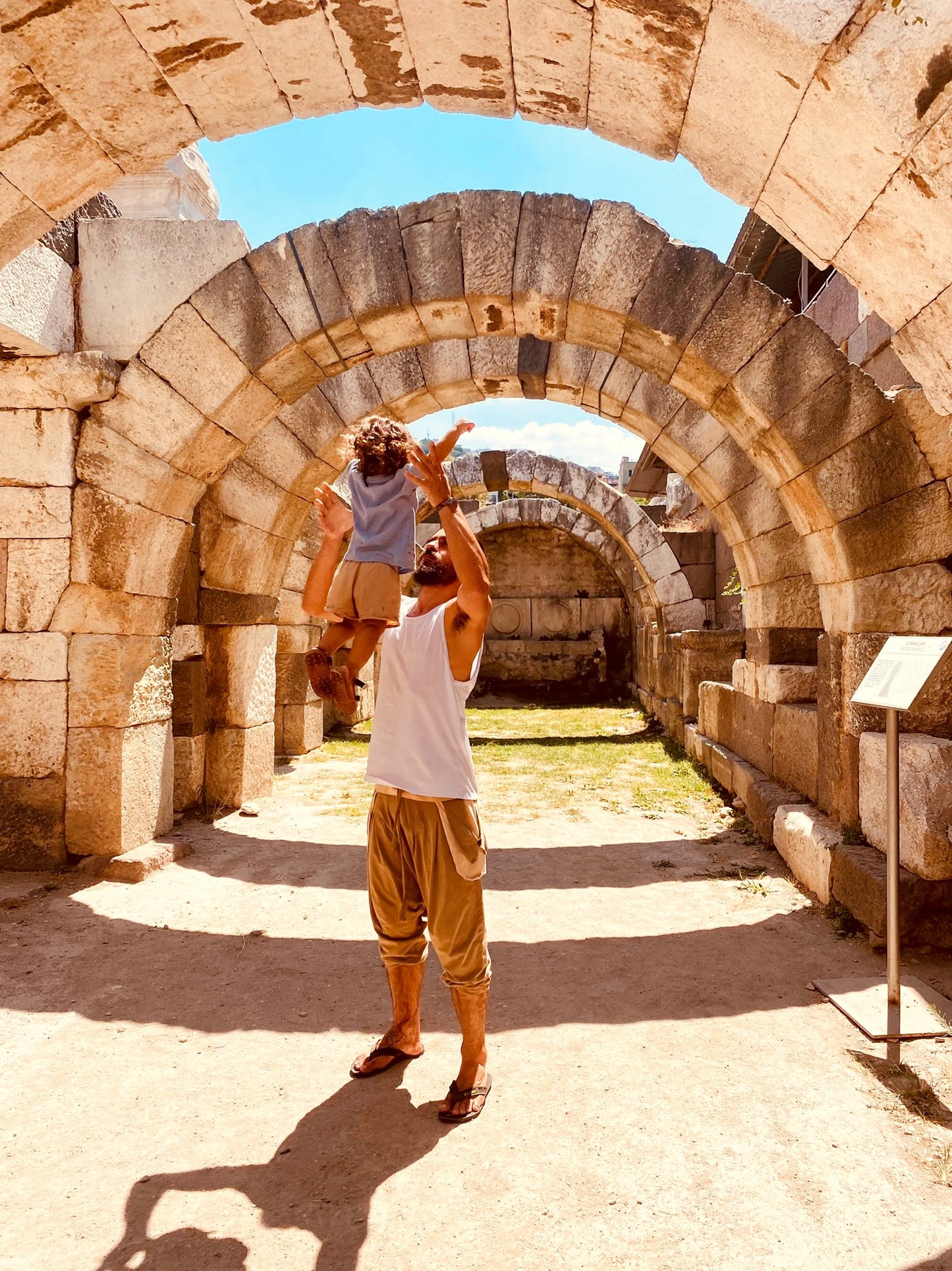 Bermuda Om - Caqui com Bege