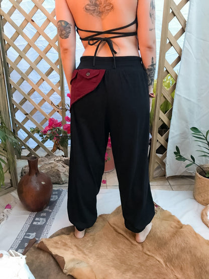 Top com retalho de Couro - Preto / Azul / Amarelo
