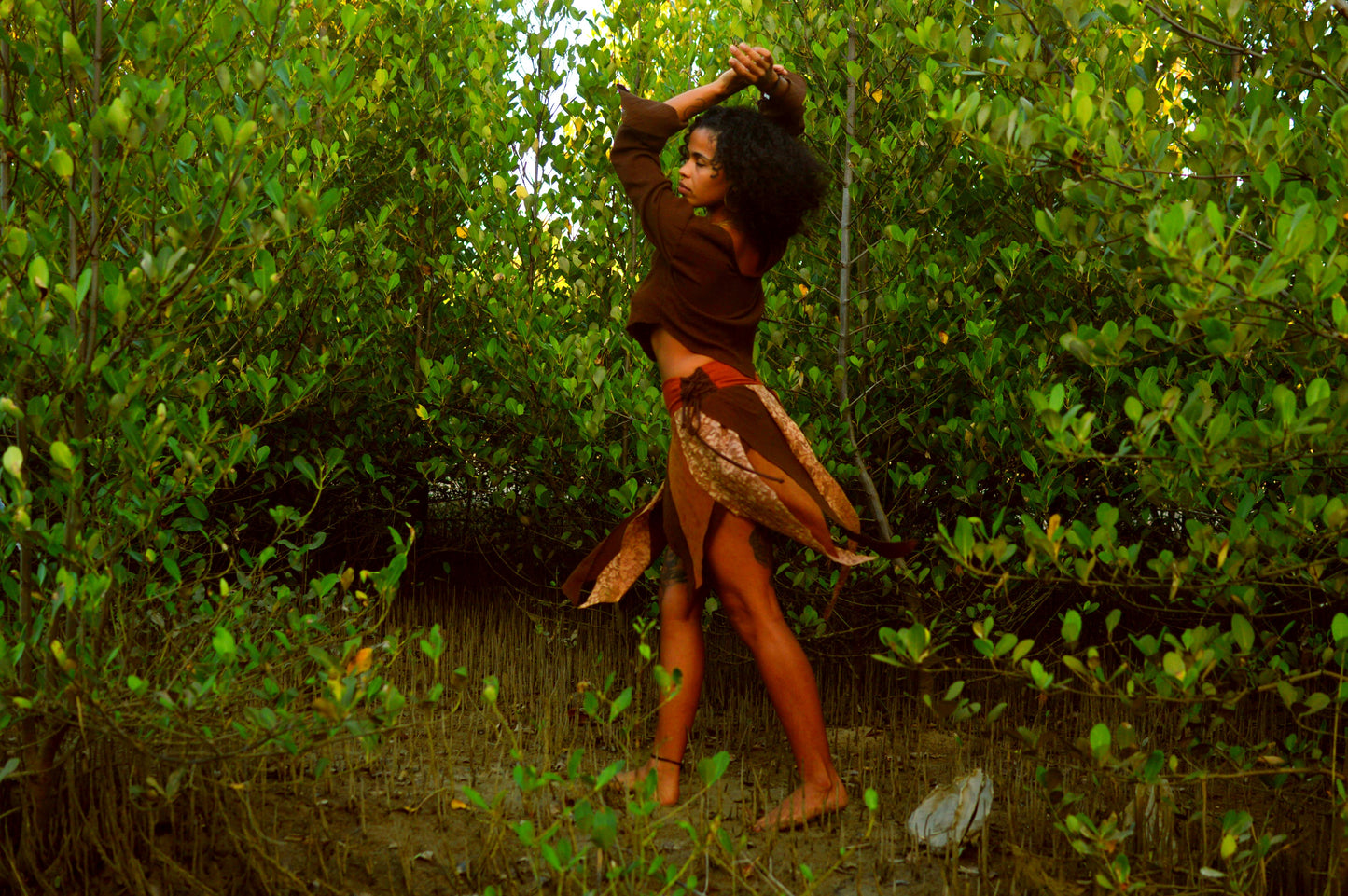 Saia Witch - Marrom